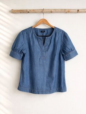 Talbots Blue Chambray Split-Neck Short Sleeve Top Size S